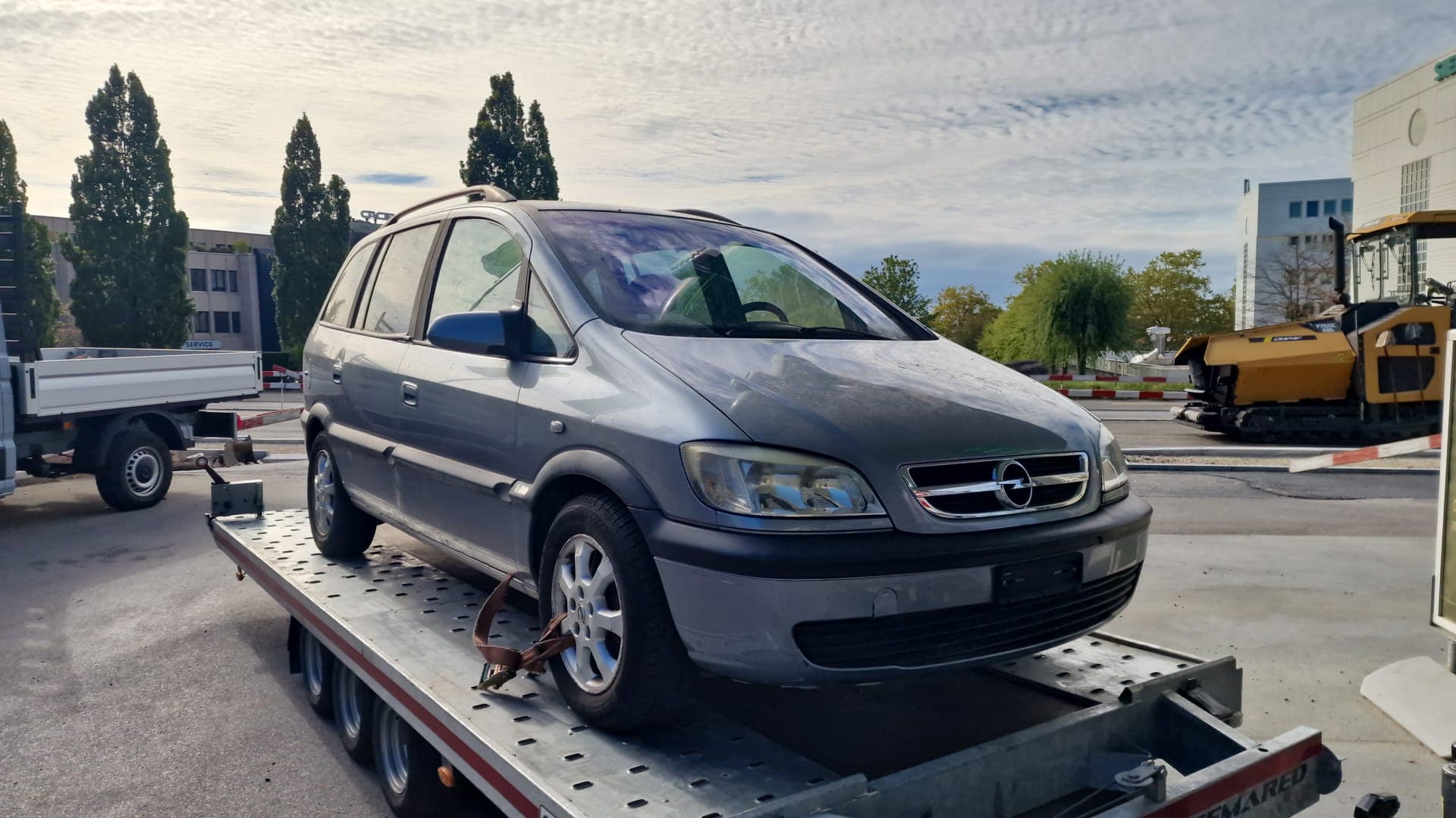Dépanneuse Daly Transport en intervention en Suisse romande